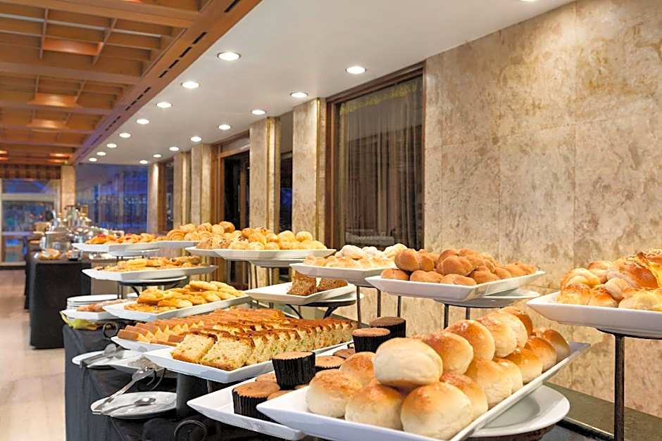 Ramada by Wyndham Colombo