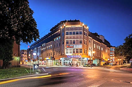 Sky Business Hotel