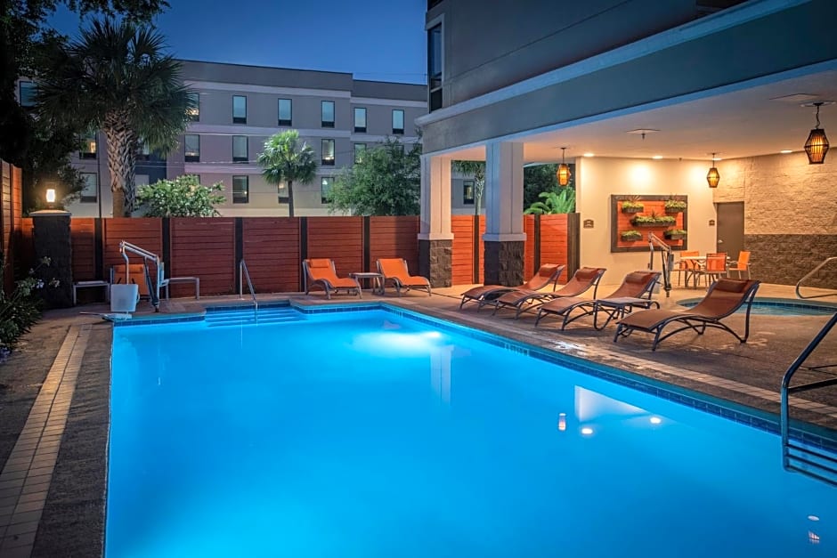 Holiday Inn Pensacola - University Area By IHG