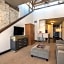 Brewhouse Inn and Suites