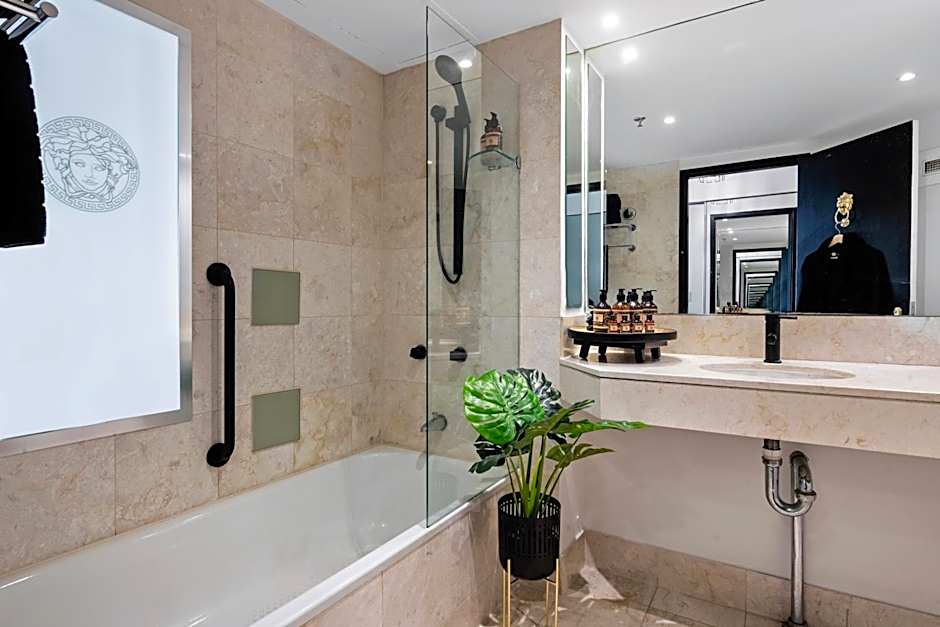 Designer Suites - Versace On View