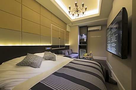 Hotel Times - Adults Only