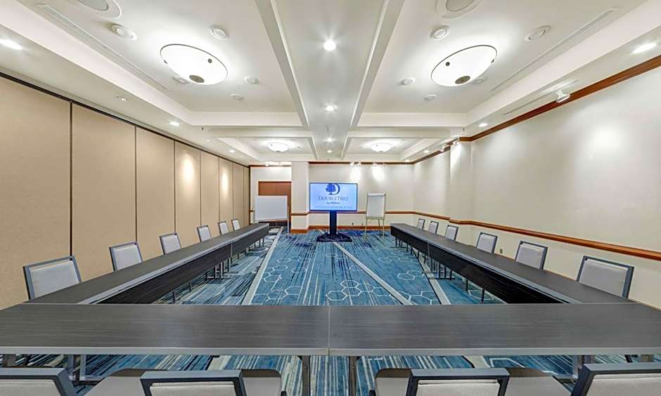 DoubleTree By Hilton Hotel Minneapolis Park Place