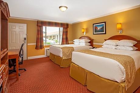 Double Room with Pool View