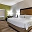 Holiday Inn Express & Suites New Martinsville