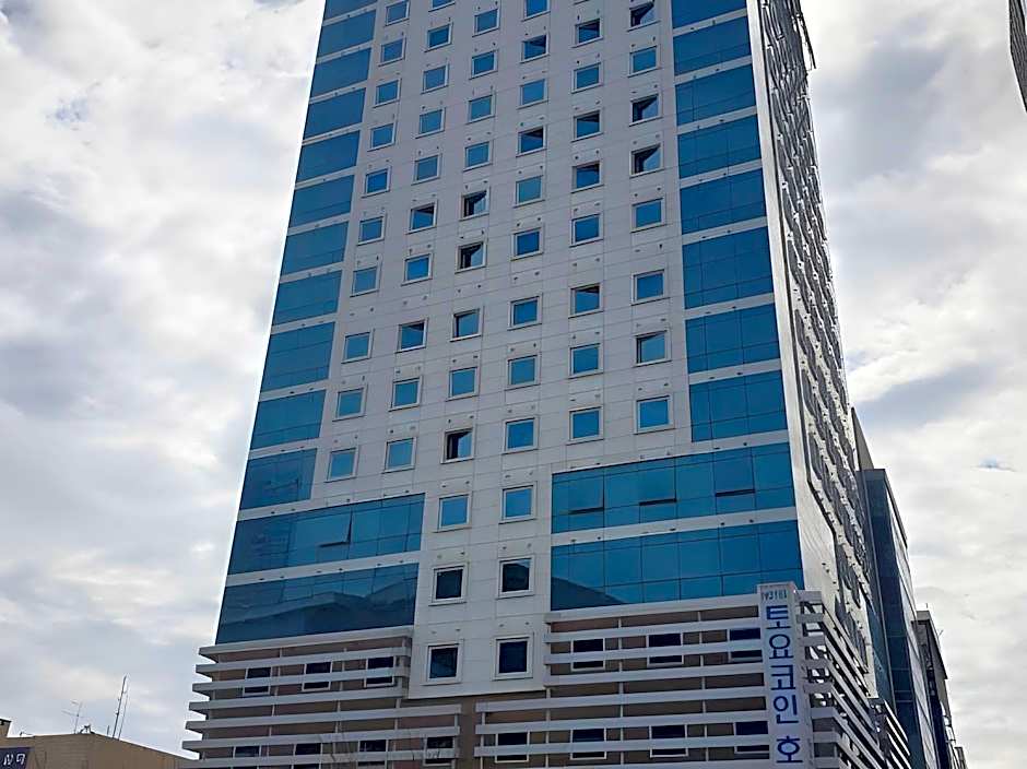 Toyoko Inn Busan Station 1