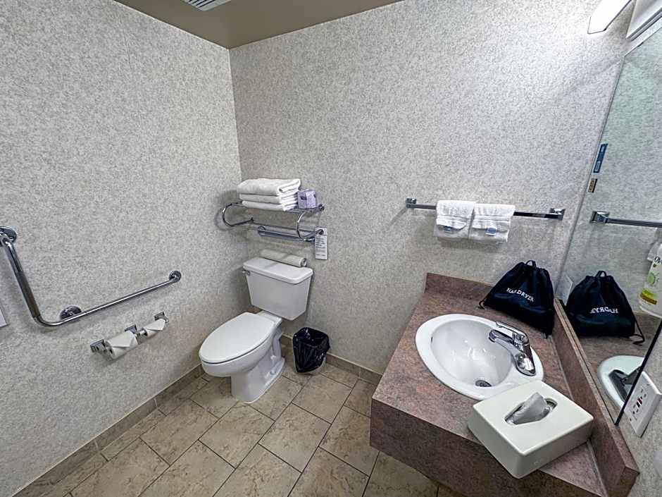 Ramada by Wyndham Sherwood Park