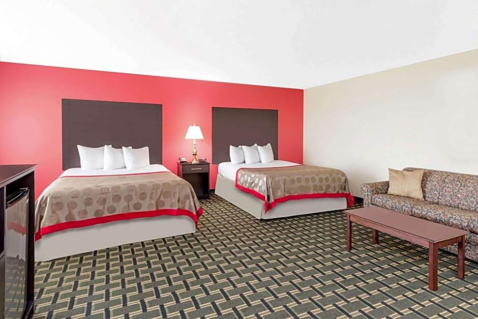 Ramada by Wyndham Vandalia