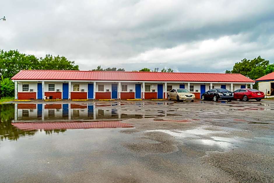 Budget Inn By OYO Palestine TX Hwy 79