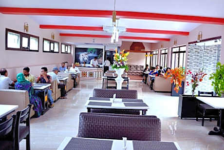 Hotel Raj Villas Rewa