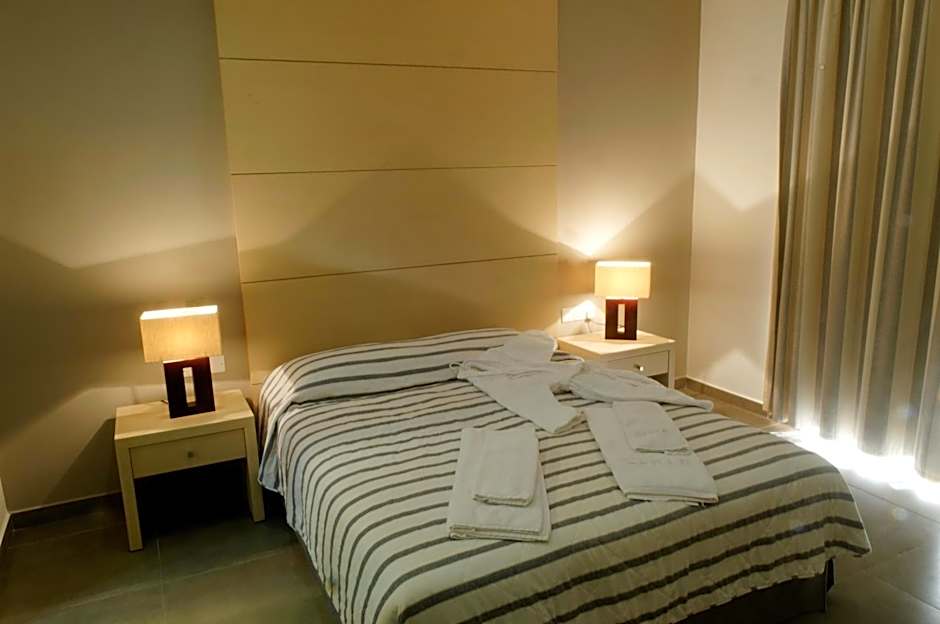 Photo 1 of 1 of 1 Double Bed Suite