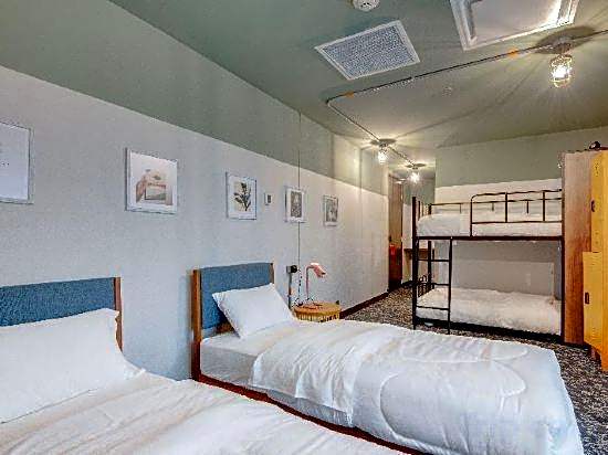 Slumber Party Tamarindo