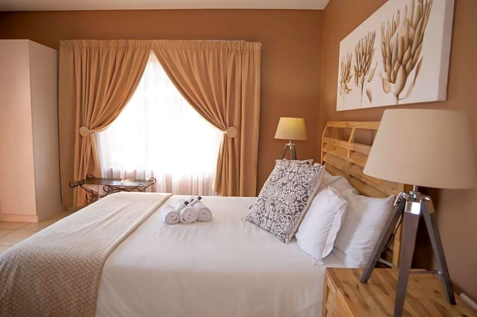 Augrabies Falls Lodge & Camp
