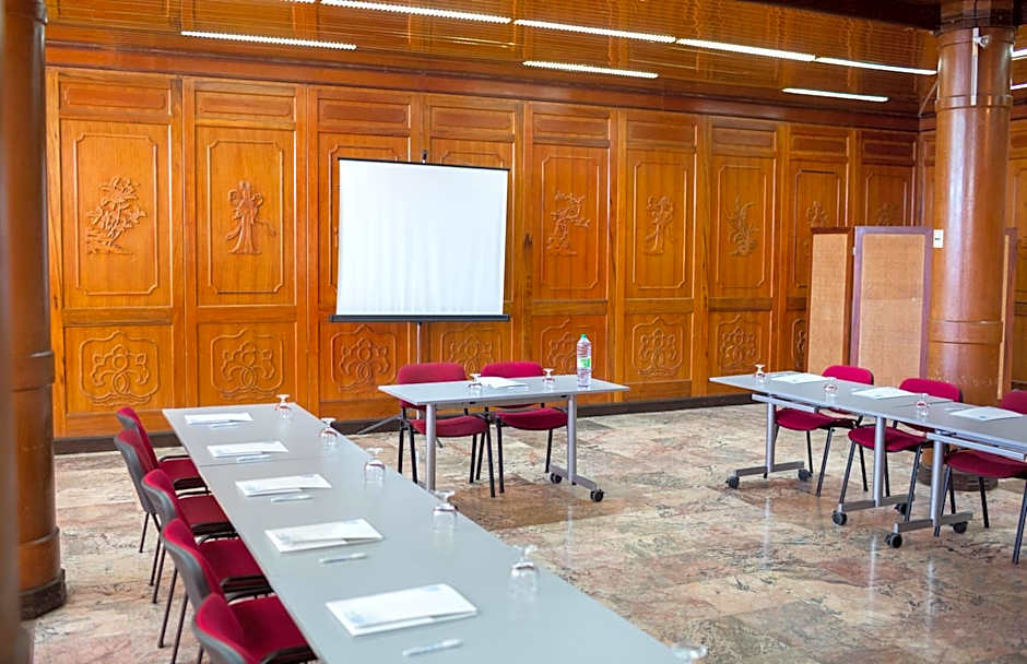 Hotel Austral by Exsel