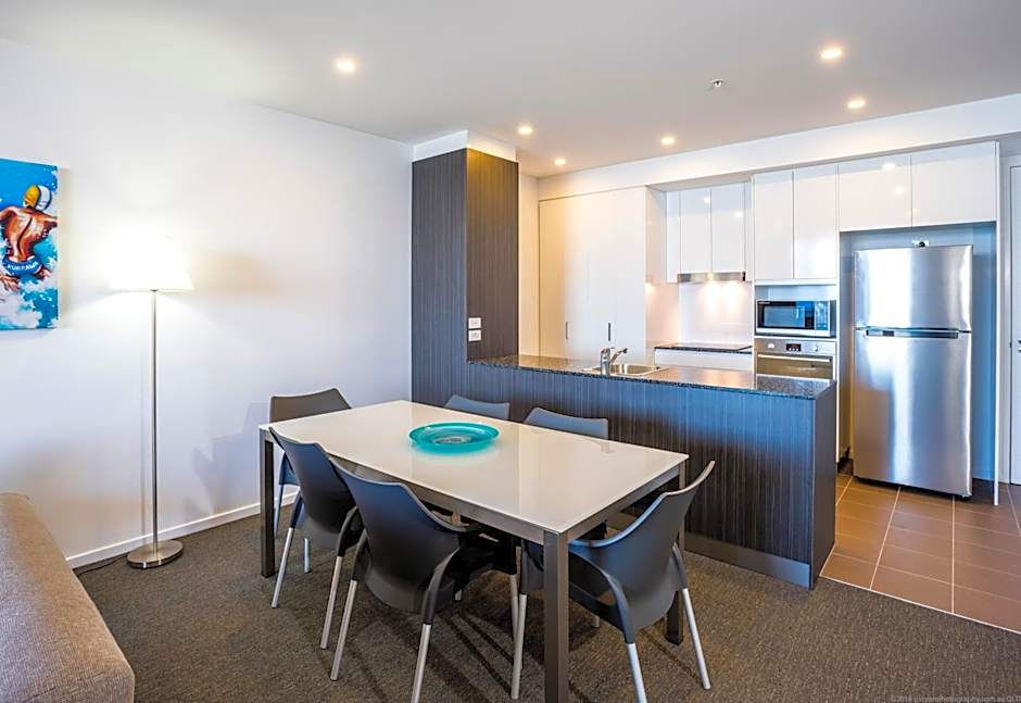 Synergy Broadbeach - Official