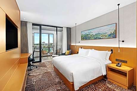 Executive King Room with Balcony