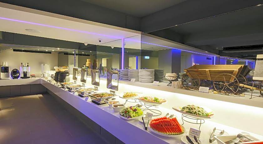 Cityinn Plus Taichung Station Branch