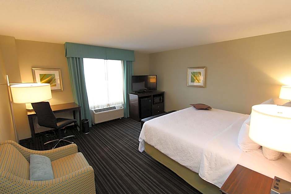 Hampton Inn By Hilton & Suites St Johns Airport