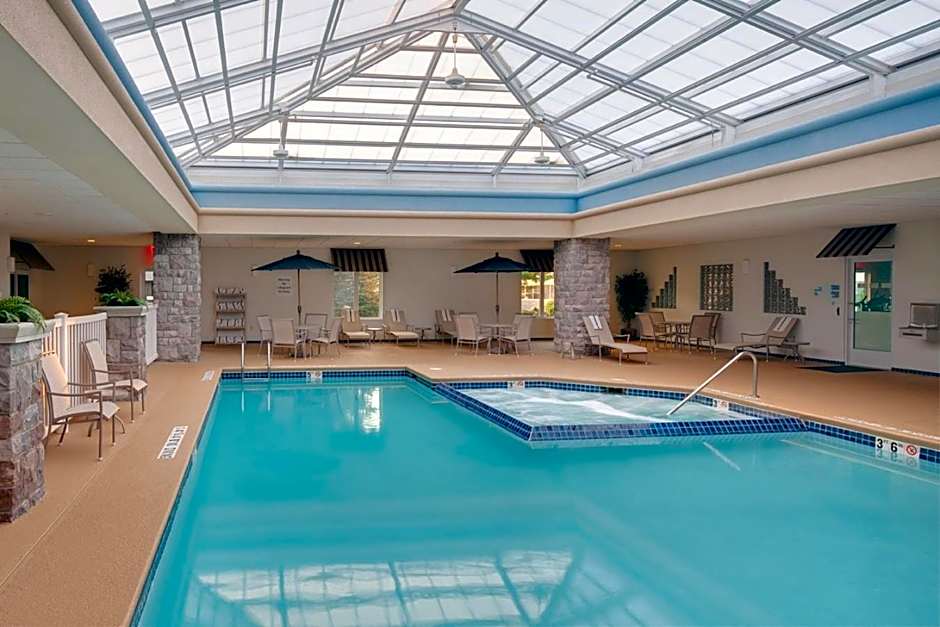 Holiday Inn Express Hotel & Suites Saginaw By IHG