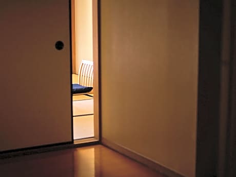 Japanese-Style Room