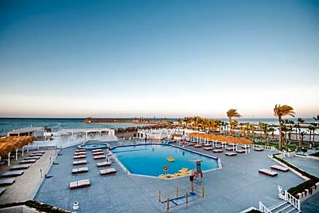 MERAKI Resort - Adults Only
