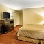 Rodeway Inn and Suites Bakersfield