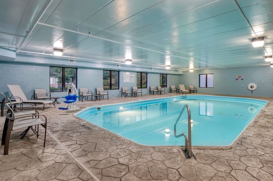 Holiday Inn Express Hotel & Suites Columbus Airport By IHG
