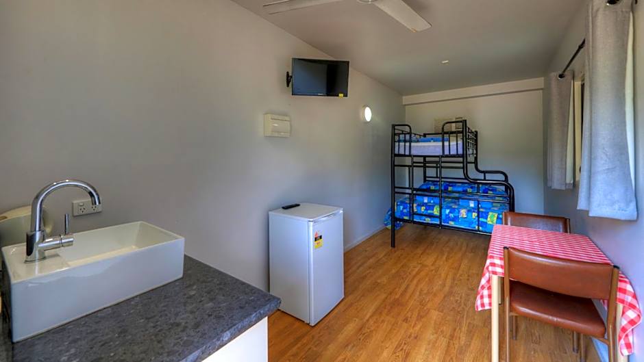 Batchelor Holiday Park