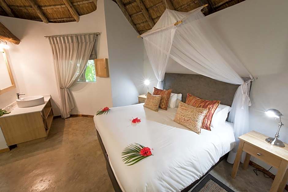 Sefapane Lodge and Safaris