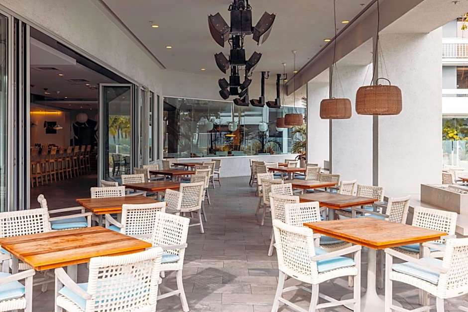 Hotel MdR Marina Del Rey- A DoubleTree By Hilton