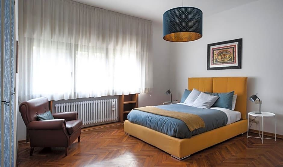 Casa Lunia Guesthouse