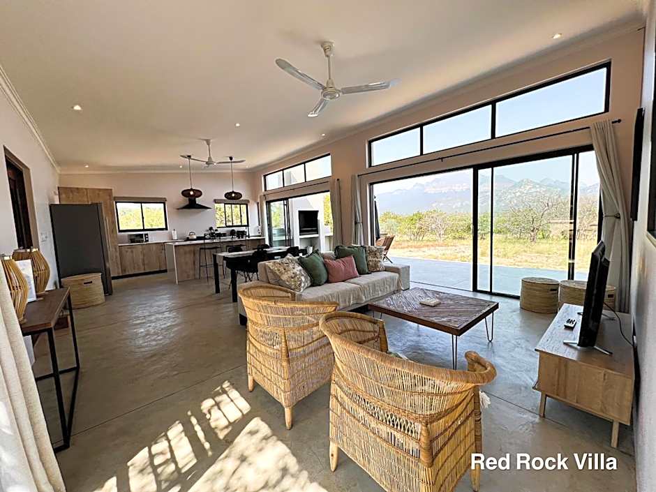 24 Degrees South Country Estate