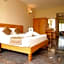 ACK Palacce Inn - Yercaud