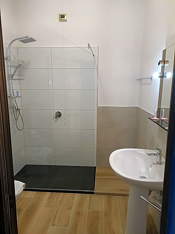 Hotel Alba Serravalle