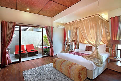 Special Offer - One-Bedroom Suite with Hot Tub