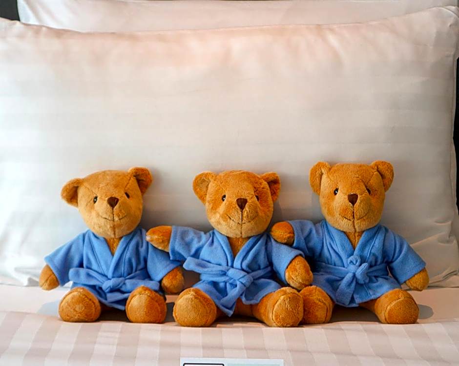 Golden Tulip Mandison Suites (SHA Plus)