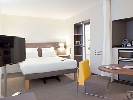 Superior Suite with 1 double bed and 1 single sofa bed