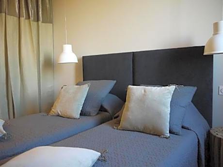 Comfort Twin Room