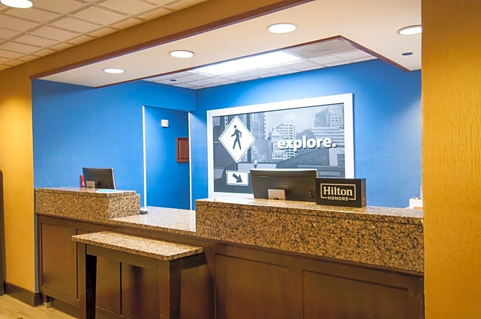 Hampton Inn Metairie
