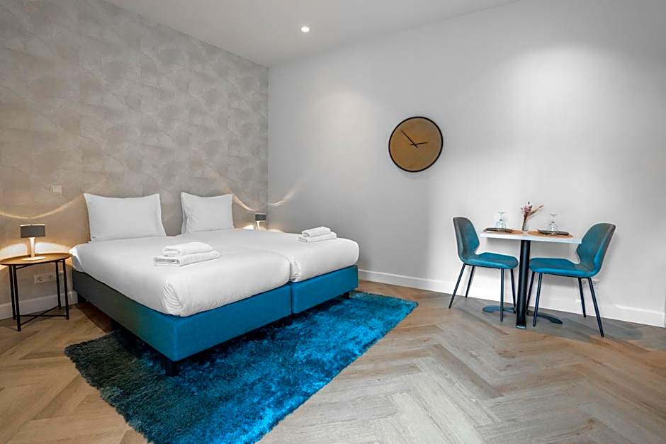 Boutique Hotel At Sea