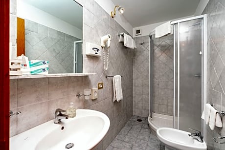 Junior Studio Suite, 1 Double or 2 Twin Beds (1 Double Bed)