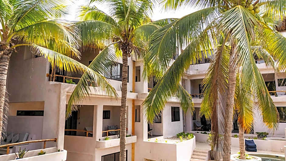 Casa Leah Puerto Escondido - Luxurious Seaside Retreat in Zicatela - 2 Outdoor Pools - Steps to The Beach - 10