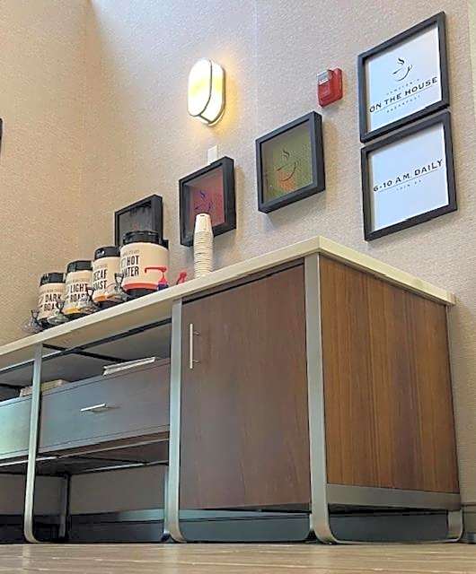 Hampton Inn By Hilton Brattleboro, Vt