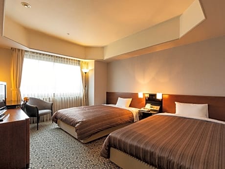 Twin - Non-Smoking City View