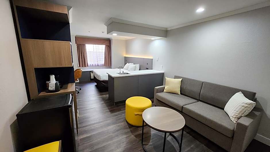 Quality Inn & Suites