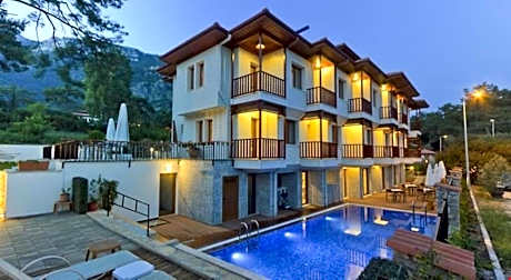 SUMMER OTEL