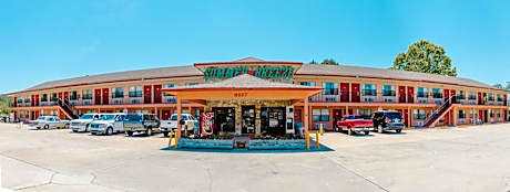 Summer Breeze Motel