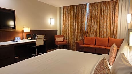Superior King Room with 15% discount on Food and Soft beverages,02hr of Early check-in or late check-out ( subject to availability )