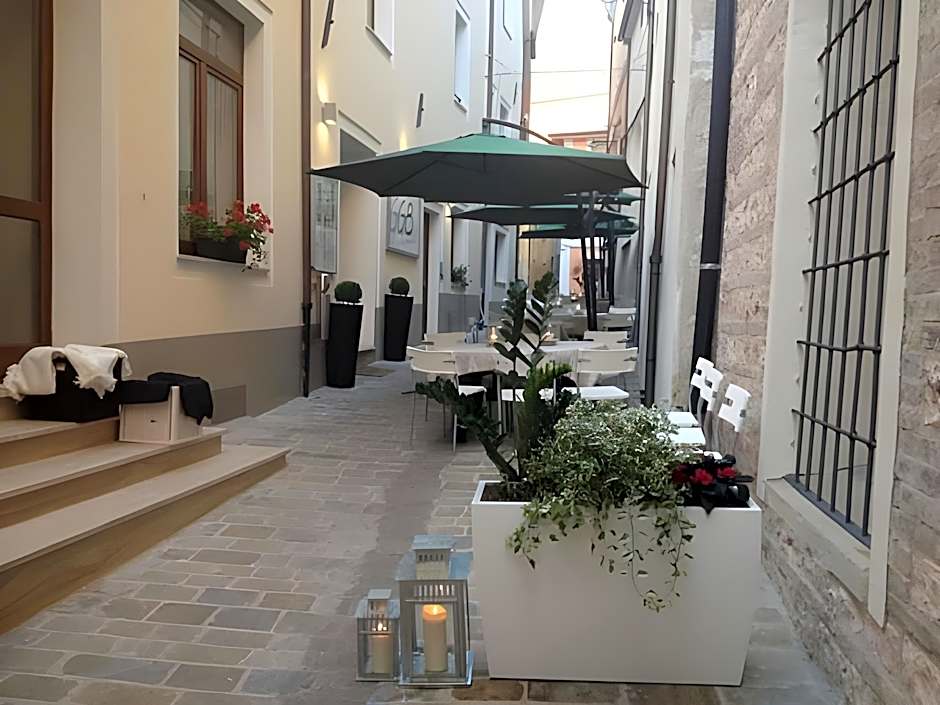 GG8 Hotel & Suite SPA