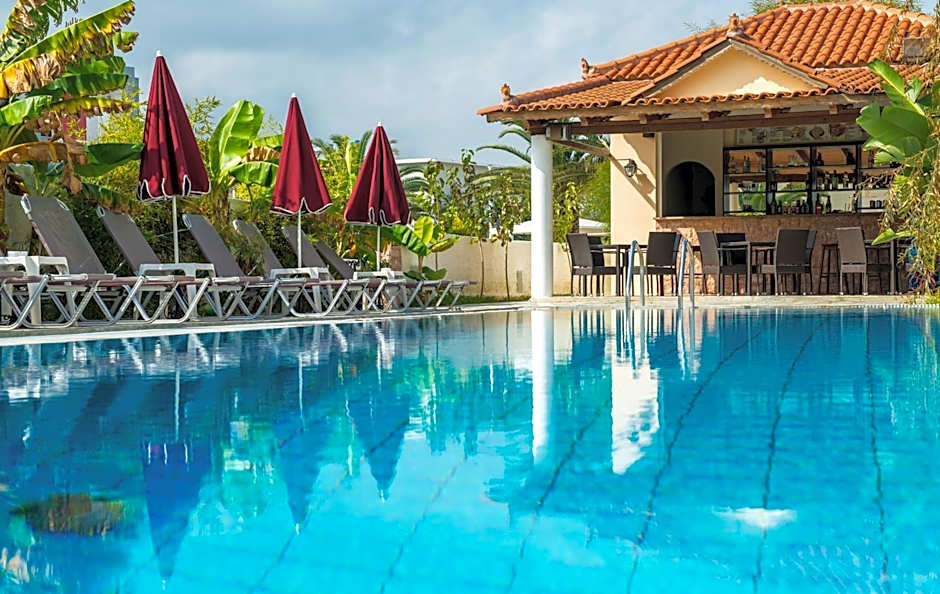 California Beach Hotel - Adults Only